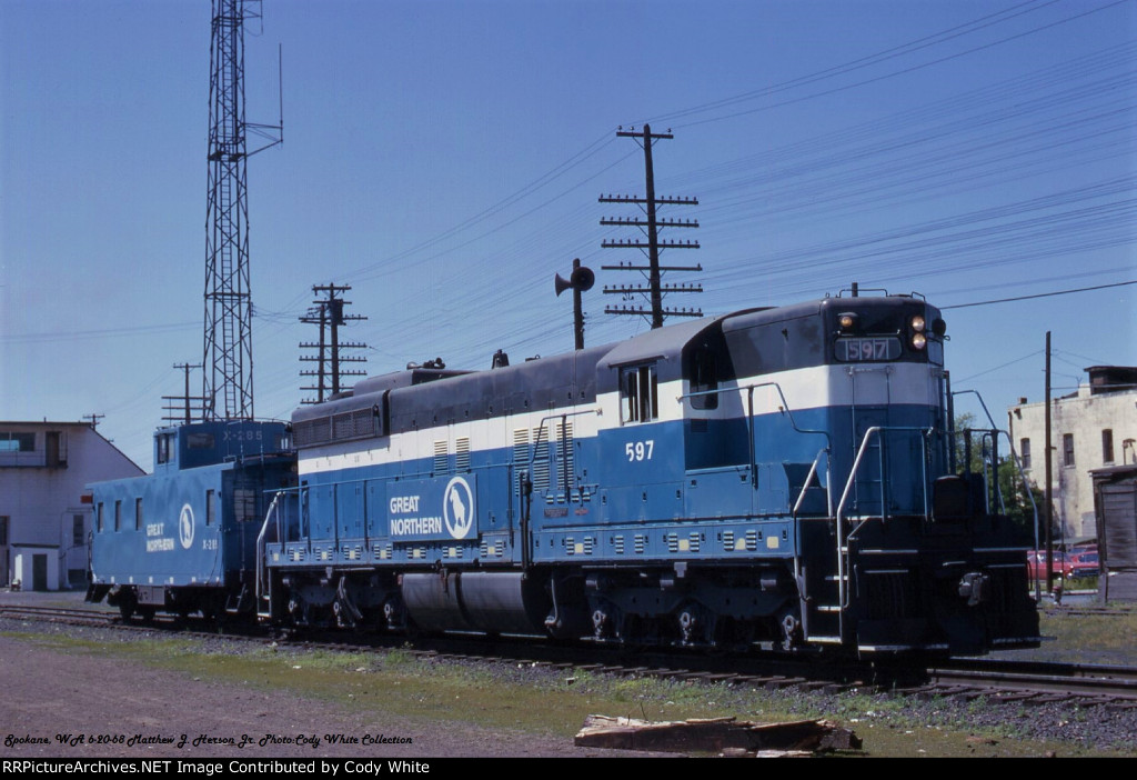Great Northern SD9 597